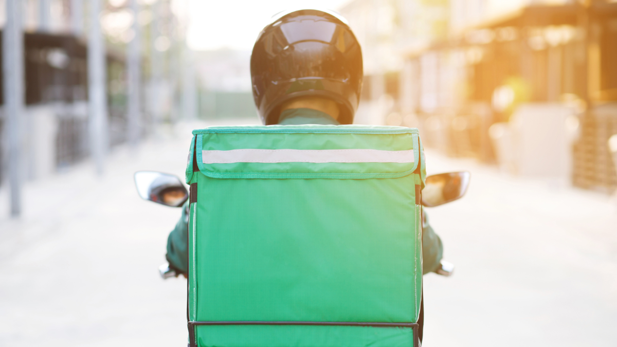 Wegweisendes Urteil: Gericht verbessert Bedingungen für Essenszusteller Wegweisendes Urteil: Gericht verbessert Bedingungen für Essenszusteller