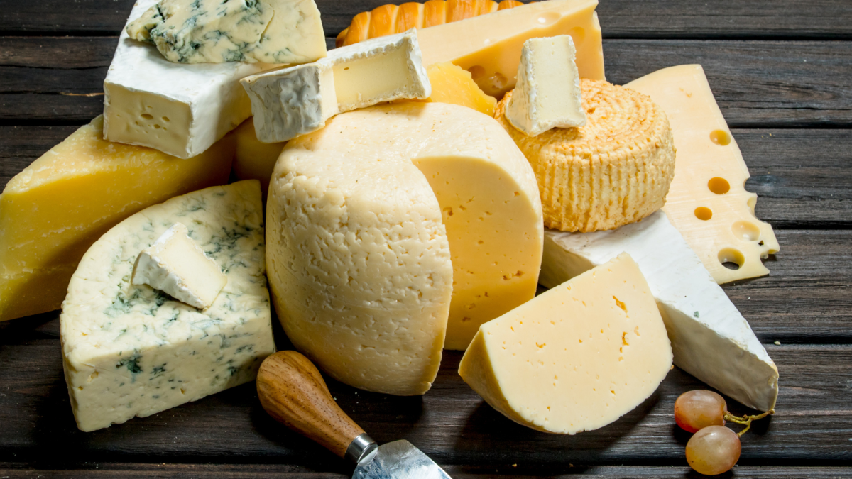Listerien-Alarm: Dieser Käse muss aus dem Verkehr gezogen werden Listerien-Alarm: Dieser Käse muss aus dem Verkehr gezogen werden